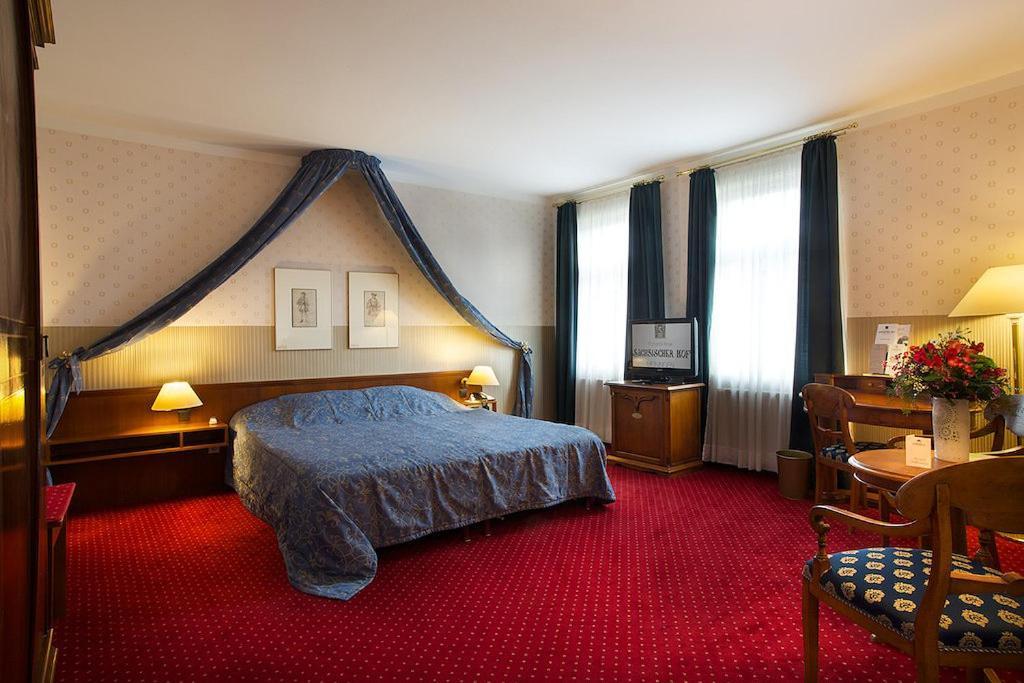 Hotel Saechsischer Hof Meiningen Bagian luar foto